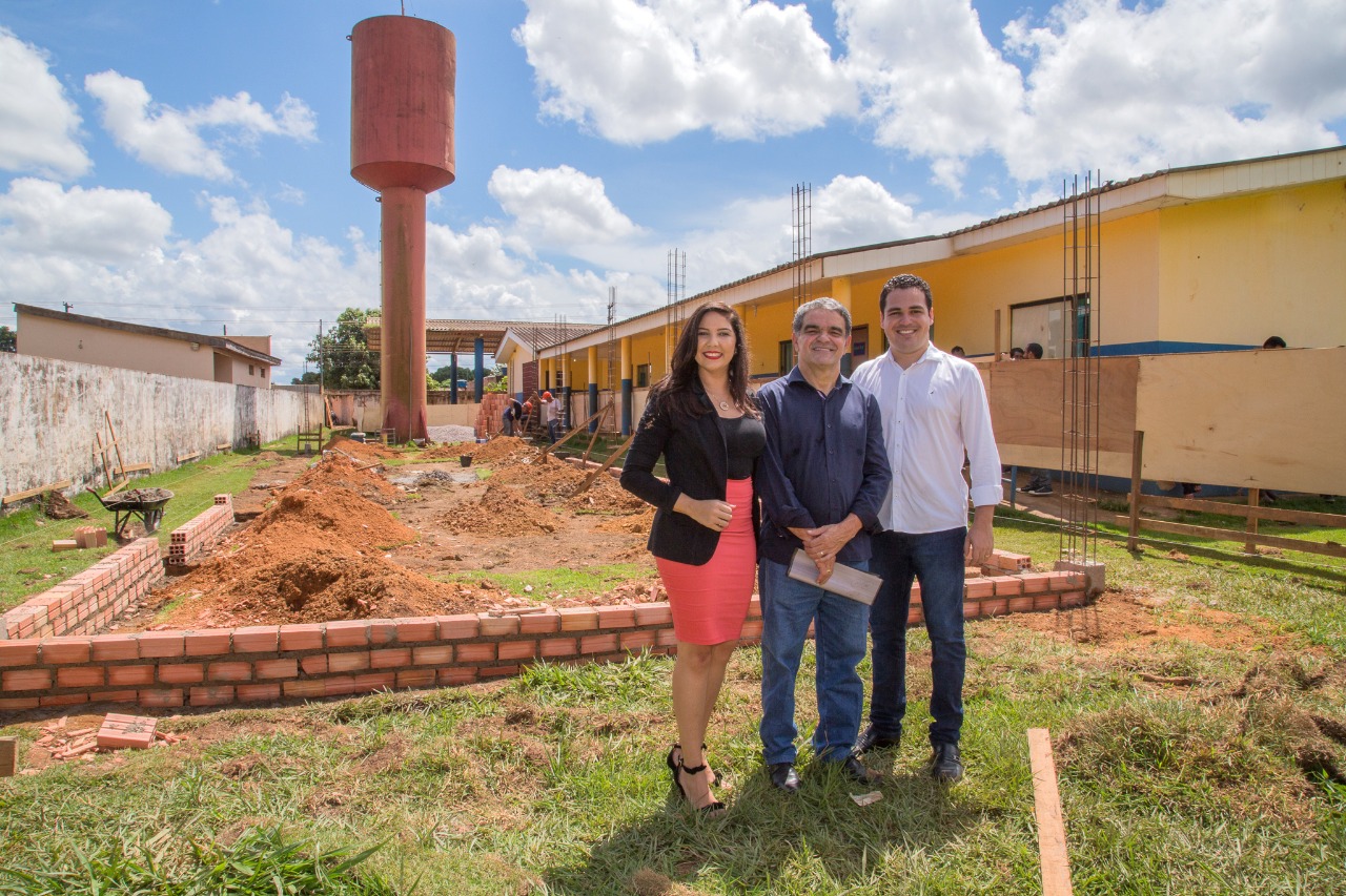 Assinatura da ordem de serviço das obras das emendas do Deputado Aélcio da TV