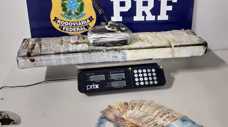 DESTINO A GOIÂNIA: PRF prende casal com mais de 10kg de drogas em fundo falso de veículo