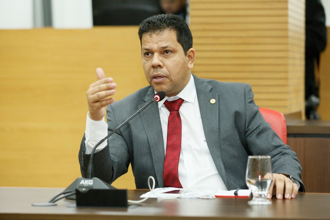 AUXÍLIO: Deputado sugere uso de Fundo Estadual de Combate à Pobreza