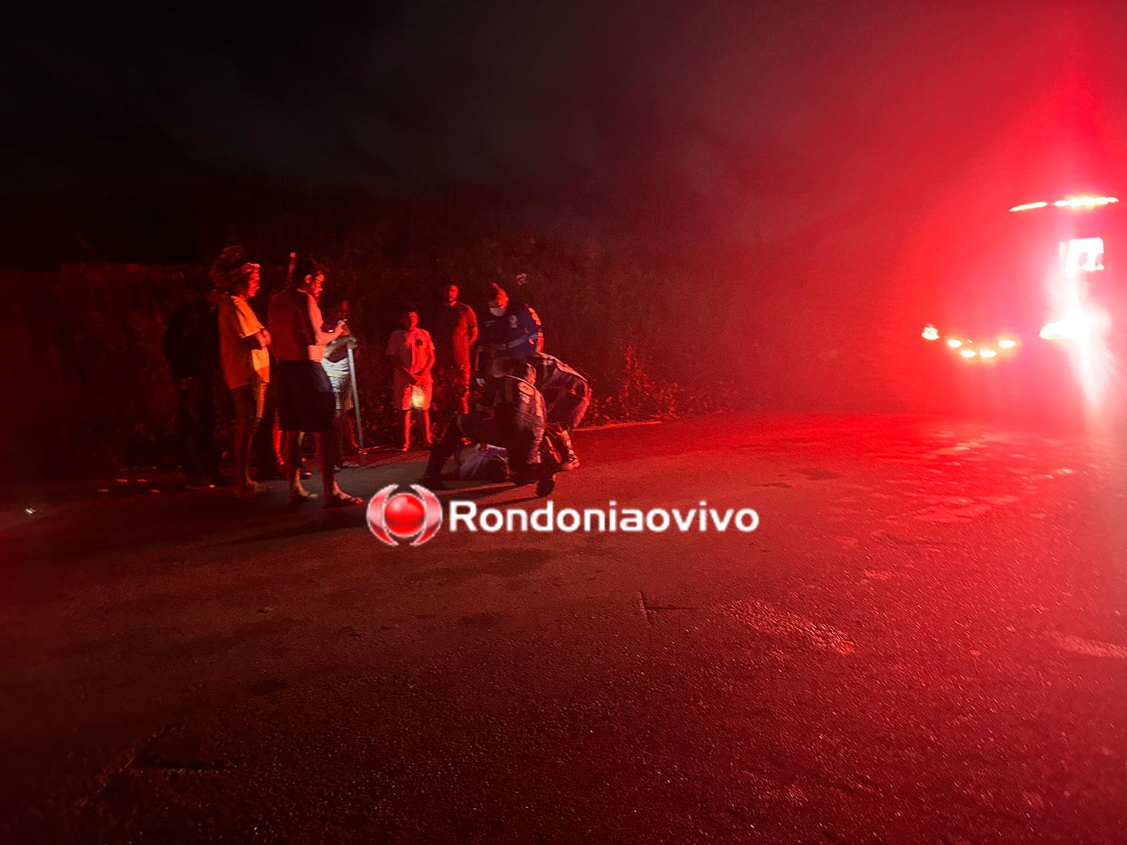 URGENTE: Homem é atacado no meio da rua na zona Leste durante roubo