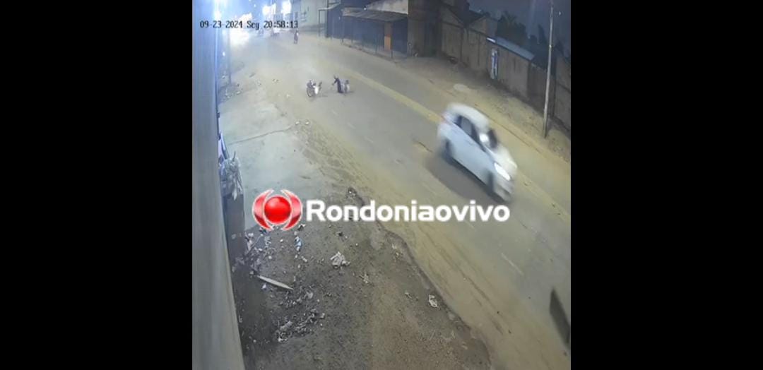 VÍDEO: Motorista foge após atropelar mulher em motocicleta na zona Leste