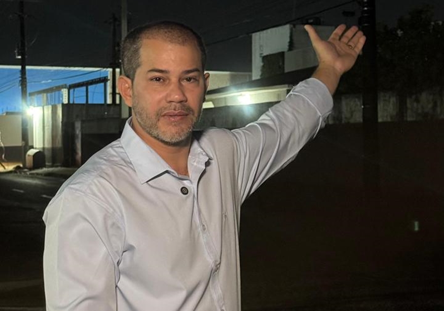 NILTON SOUZA: Bairro Industrial recebe iluminação e melhorias após pedido do vereador