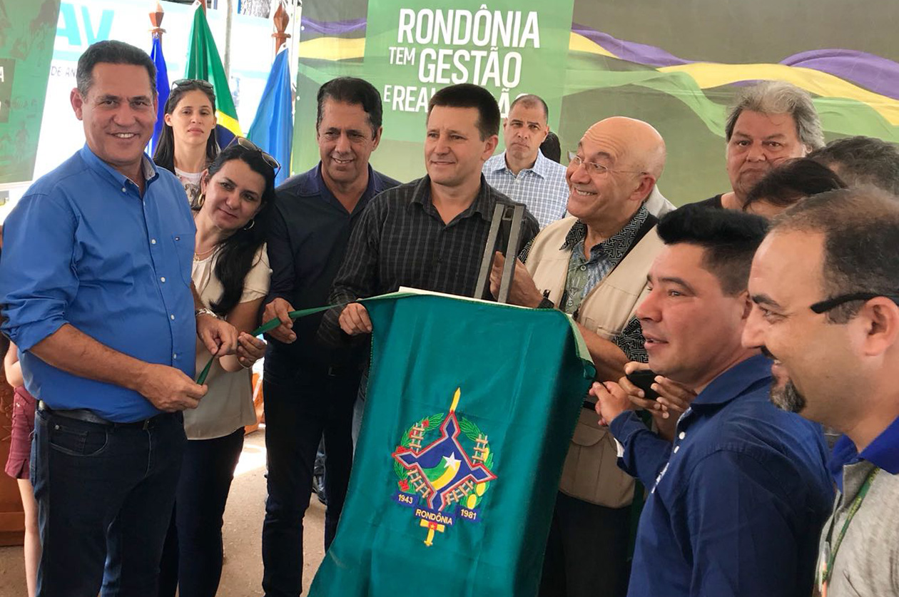 Maurão de Carvalho elogia as instalações da nova Idaron