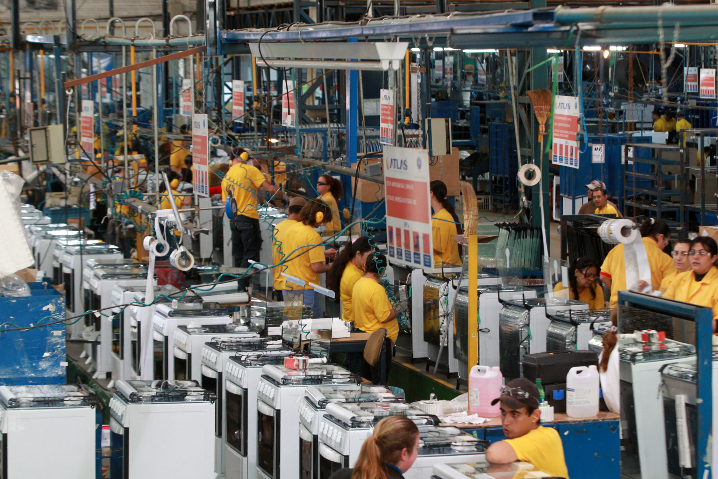 FLEXIBILIZAÇÃO: Portaria amplia setores com trabalho permanente no domingo e feriado