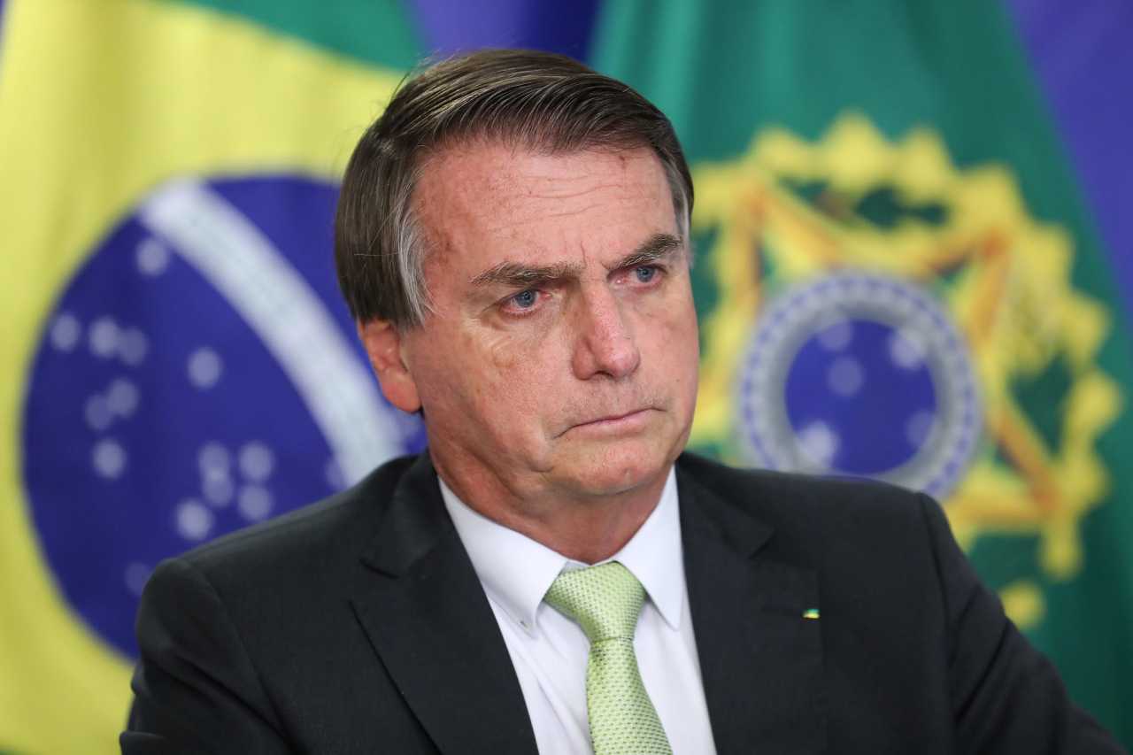 AMARELOU: Bolsonaro recua e diz que ataques ao STF 'decorreram do calor do momento'