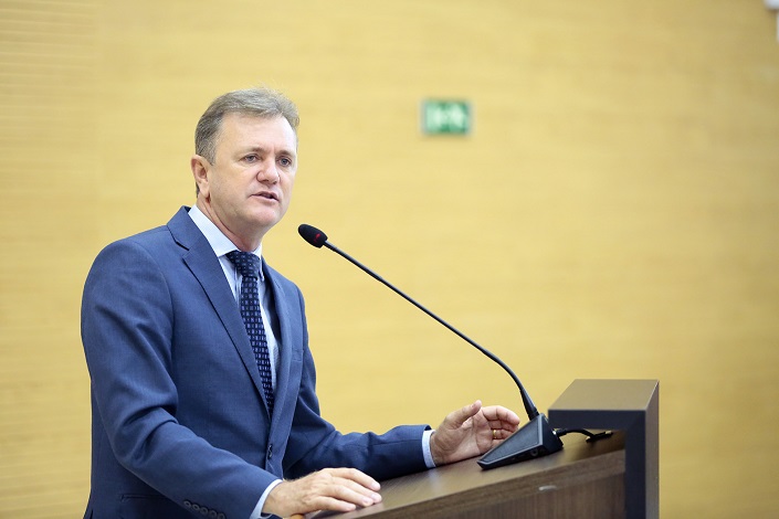 INVESTIMENTO: Luizinho Goebel destaca entrega de equipamentos para o setor produtivo