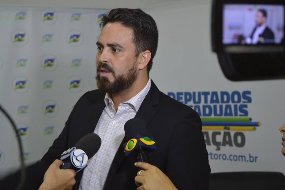 SEGURANÇA PÚBLICA: Léo Moraes garante que batalha por posse de concursados aprovados continua