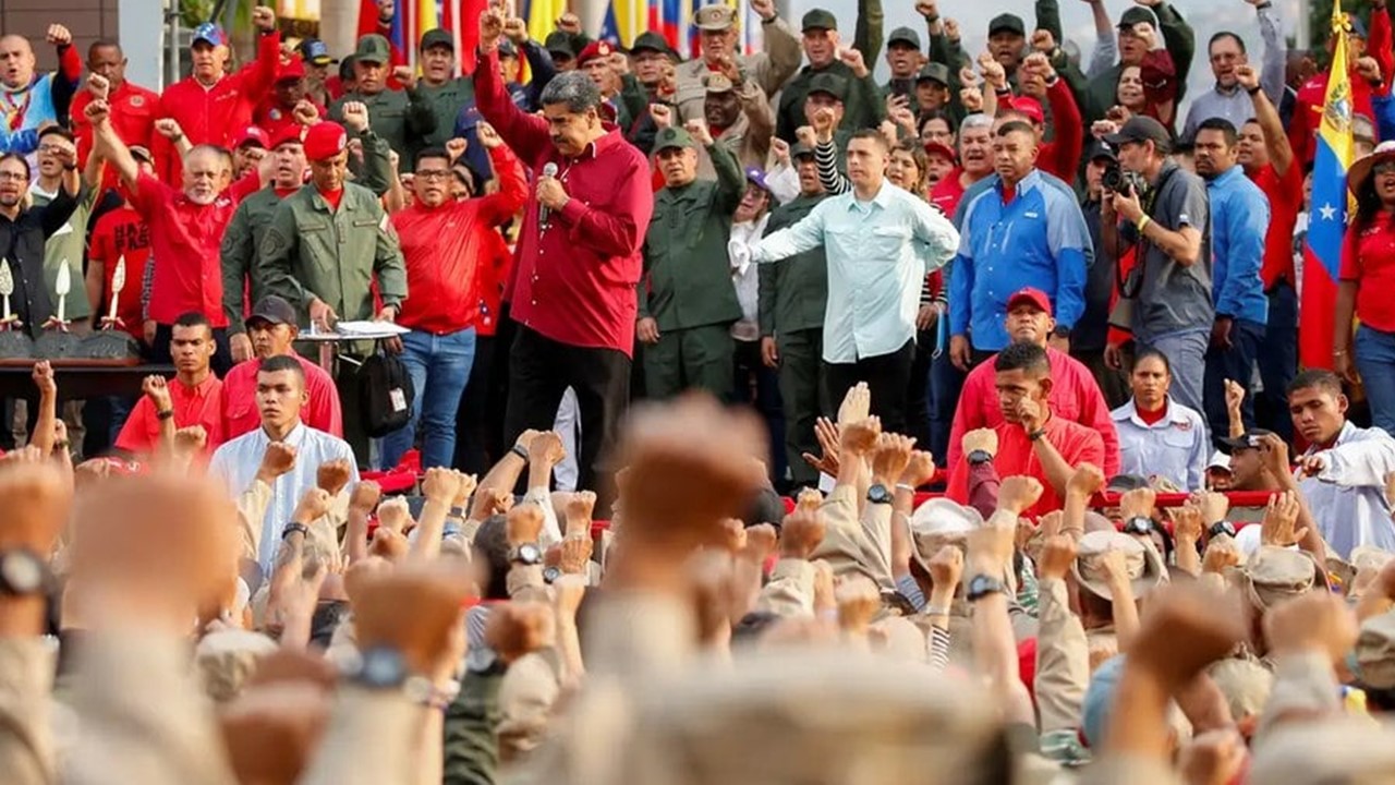 CRISE DIPLOMÁTICA: Maduro rompe combinado e crise entre Brasil e Venezuela aumenta