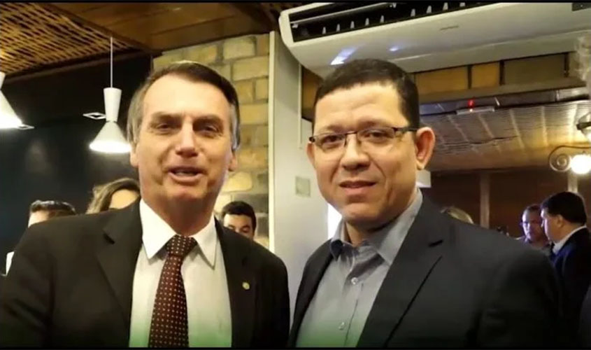 SEM MITO: Advogados querem impedir que governador use nome de Bolsonaro