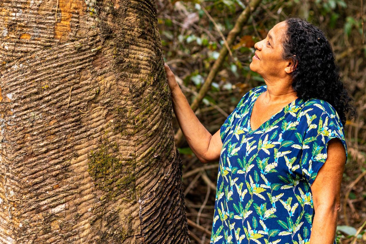 MARIA DA ONÇA: Seringueira de Lábrea, é personagem do novo livro de Edson Lodi