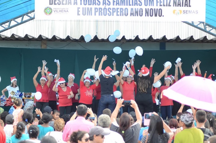 SOLIDARIEDADE: Natal Feliz reúne milhares de pessoas em grande festa