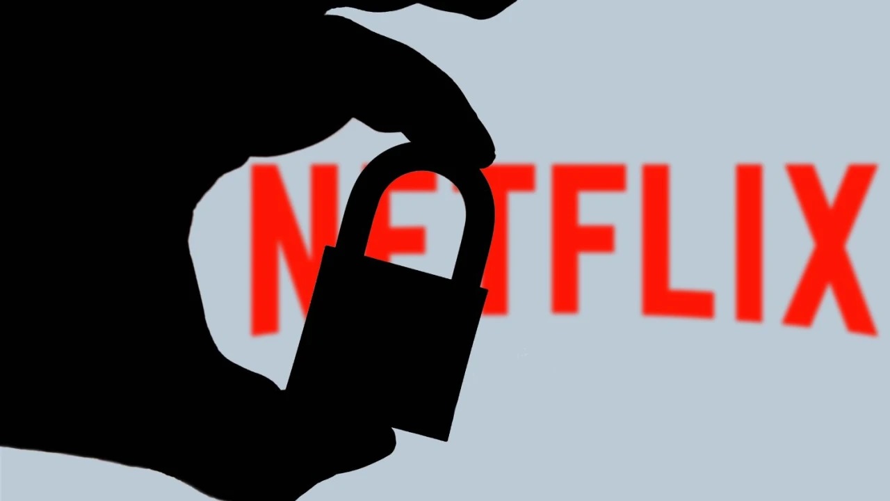 RESTRIÇÃO: Netflix anuncia cobrança para quem compartilha senhas no Brasil