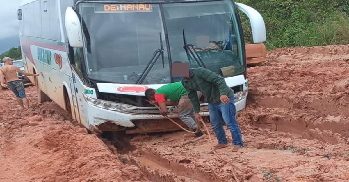 TORMENTO: Atoleiros começam a dominar a BR 319 causando prejuízos e atrasos