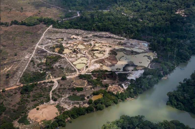 EXTRAÇÃO DE OURO: Apenas 9,5% dos títulos minerários atendem a critérios formais no Brasil