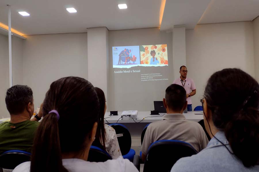 AGOSTO LILÁS: Saúde realiza palestra sobre assédio moral e sexual no ambiente de trabalho