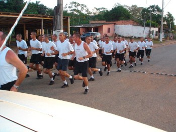 Aprovados no concurso da PM se preparam para fase final do curso 