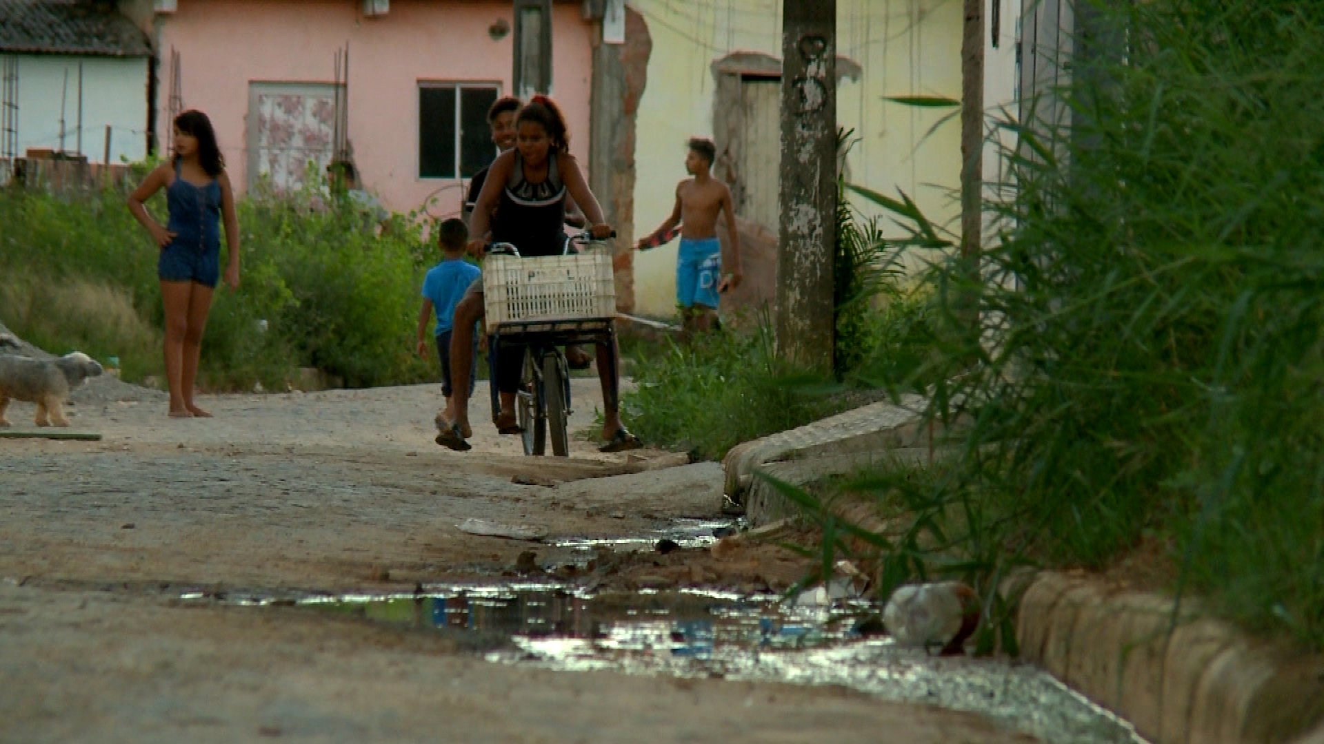 CORAÇÃO: Pesquisa mostra que solidariedade é maior entre moradores mais pobres