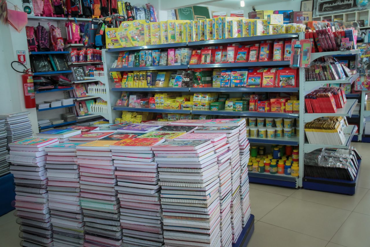 CUIDADO COM EXAGEROS: Procon nacional alerta para abusos na lista de material escolar e nos preços 