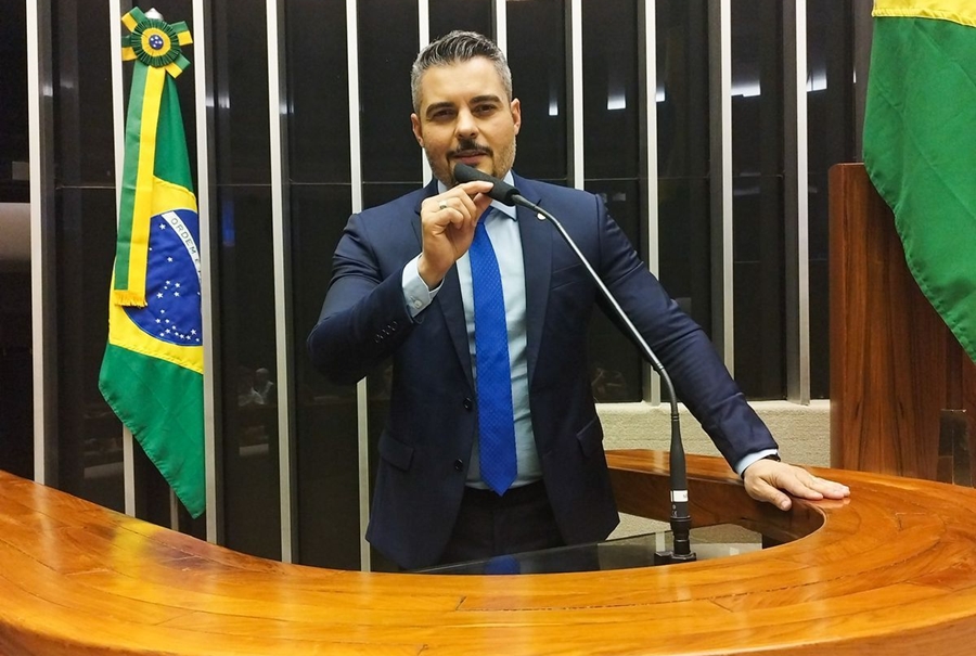 THIAGO FLORES: Deputado garante maquinários para fortalecimento da agricultura familiar