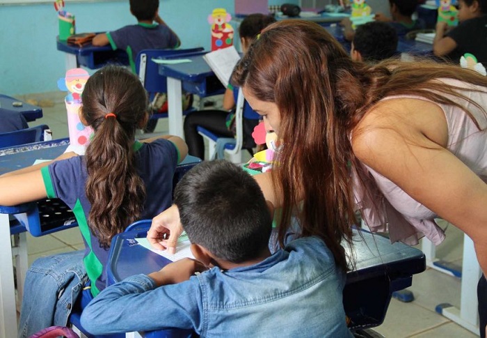 REUNIÃO: Seduc recebe proposta para valorização dos profissionais da Educação