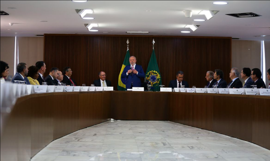 AVISO: Quem fizer algo errado será convidado a deixar o governo, diz Lula