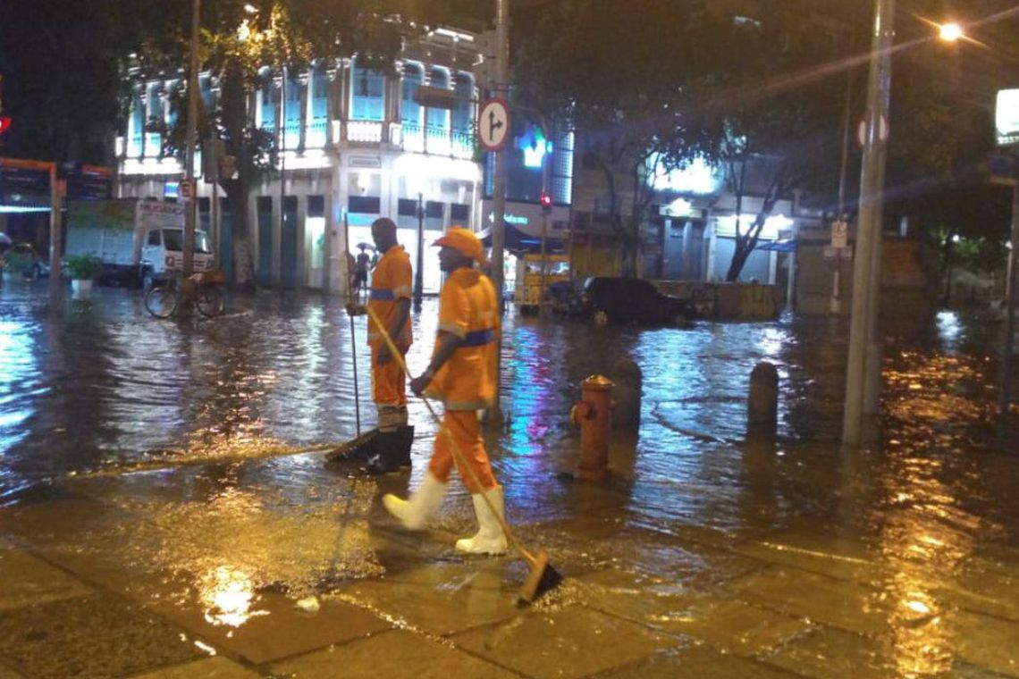 TEMPESTADE: Sobe para cinco número de mortes causadas pela chuva no Rio