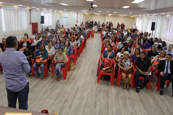 PORTO VELHO: Encontro promovido pelo Sindsef esclarece dúvidas sobre carreira de docentes do ex-Território