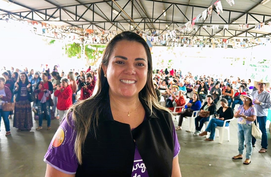 CLÁUDIA DE JESUS: Marcha das Margaridas mobiliza mais de 500 mulheres de Rondônia em Brasília