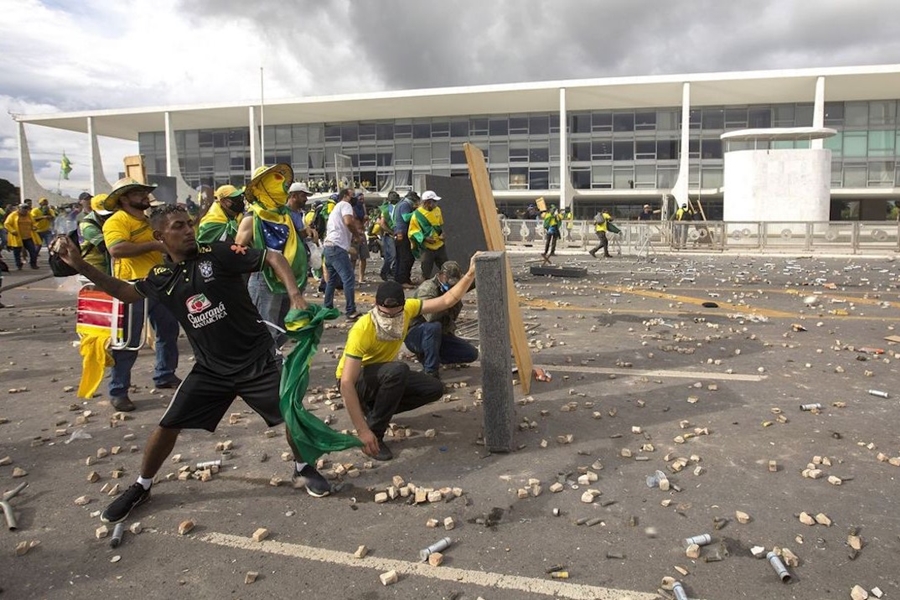 8 DE JANEIRO: Alexandre de Moraes manda soltar 90 presos nos atos golpistas