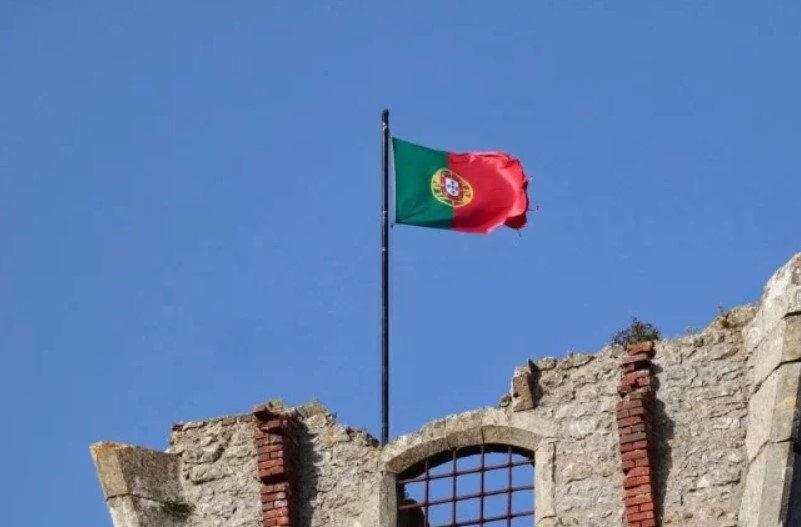 EUROPA: Portugal facilita pedido de cidadania para brasileiros com nova lei