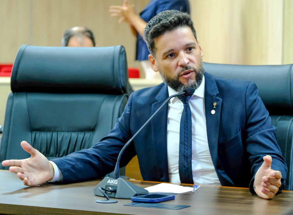 DELEGADO CAMARGO: Deputado cobra respostas do Governo sobre hospitais em Ariquemes e PVH