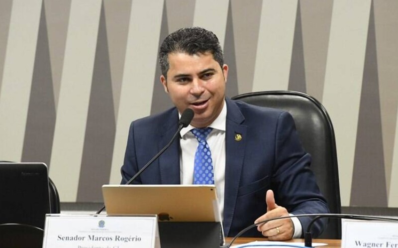 DESMENTIDO: Senador de RO defende que Bolsonaro tinha razão sobre spray de Israel