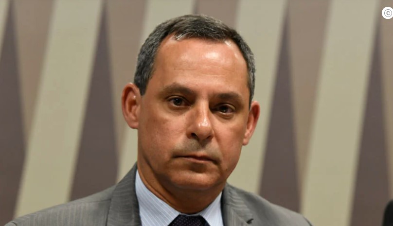 CAIU: Presidente da Petrobras não resiste a pressão e renuncia ao cargo