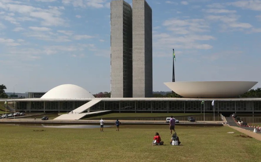 ANISTIA: Quatro bancadas da Câmara acionam STF contra PL da Dosimetria