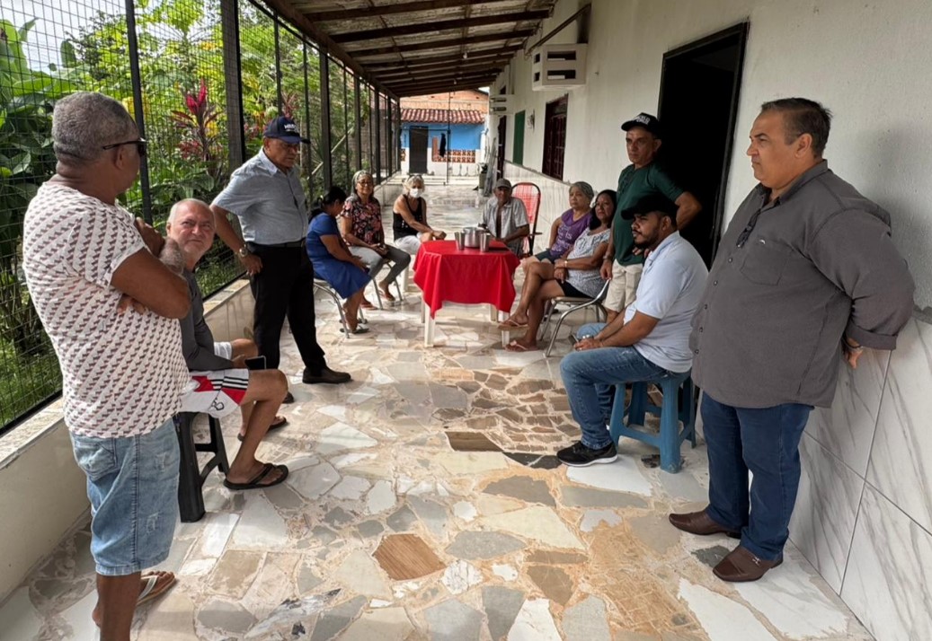 ZONA LESTE: Limpeza urbana começa no Marcos Freire após cobrança de vereador Pastor Evanildo