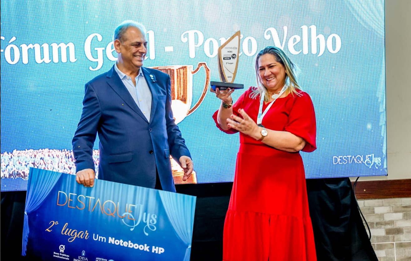 SOLENIDADE: Governador interino participa de premiação dos magistrados e servidores do TJRO