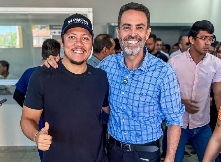 ZÉ PAROCA: Vereador e prefeito inauguram Centro de Especialidades Médicas