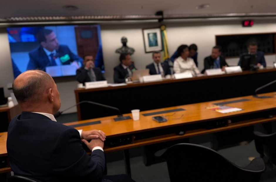 CHRISÓSTOMO: Deputado alerta para risco de cobrança nos rios da Amazônia