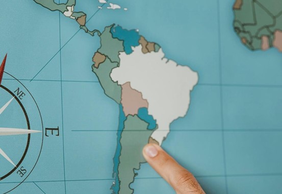 GIGANTE DA AMÉRICA: Brasil reúne dimensão continental e posição estratégica na América do Sul
