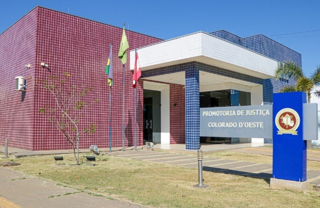 INTERNACIONAL: Prisão de bancário foragido nos EUA foi investigação do MPRO