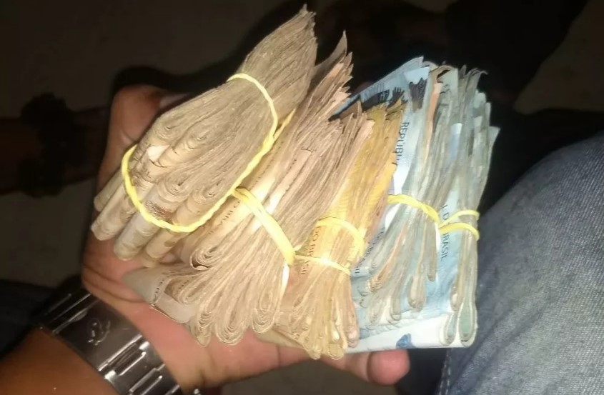 'FITA DADA': Assaltantes agridem grávida e roubam dinheiro de comerciante