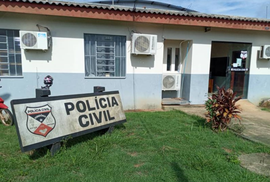 AÇÃO: Operação policial cumpre mandados de busca e apreensão