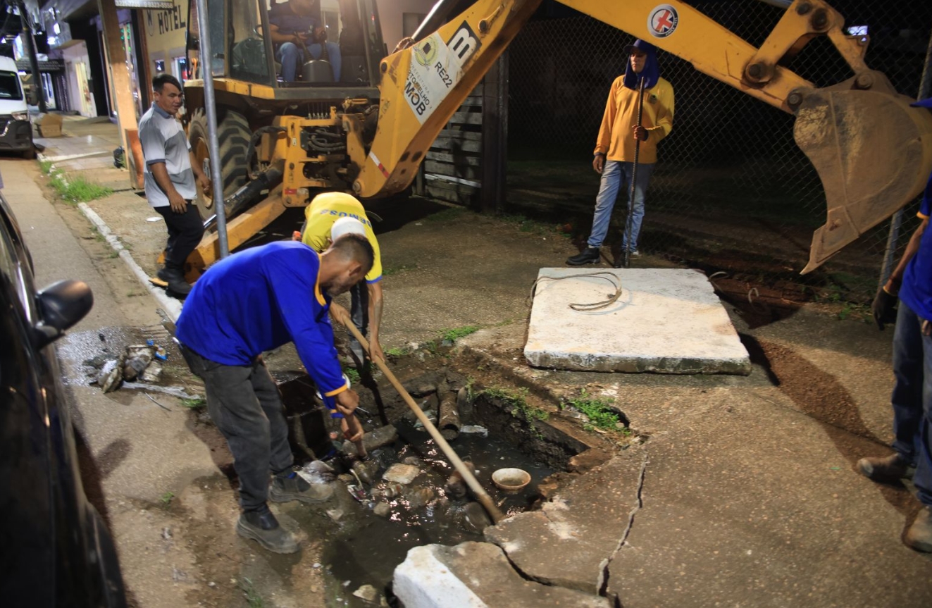 CIDADE LIMPA: Instalação de ecobueiros chega a mais bairros e ruas de PVH