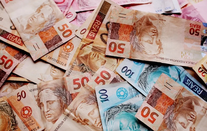 Como Escolher o Melhor Empréstimo no Brasil: Guia Completo e Seguro