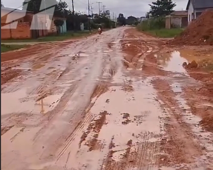 PEDIDO DE PROVIDÊNCIA:  Rua em más condições revolta moradores em Guajará Mirim