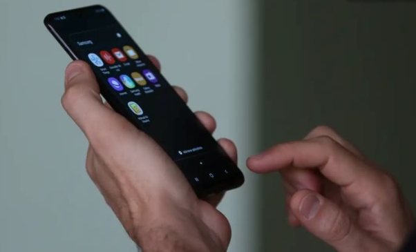 CONTRA ROUBOS: Governo federal aperfeiçoa o programa nacional celular seguro
