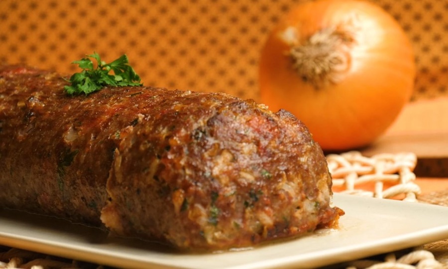 SABOROSO: Aprenda a fazer um delicioso rocambole de carne moída