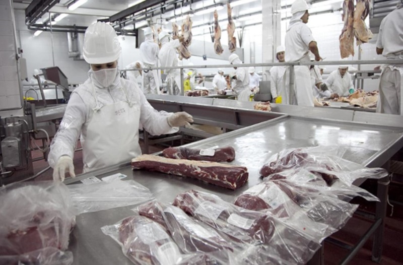 CORONAVÍRUS: China suspende embarques de carne bovina do Brasil