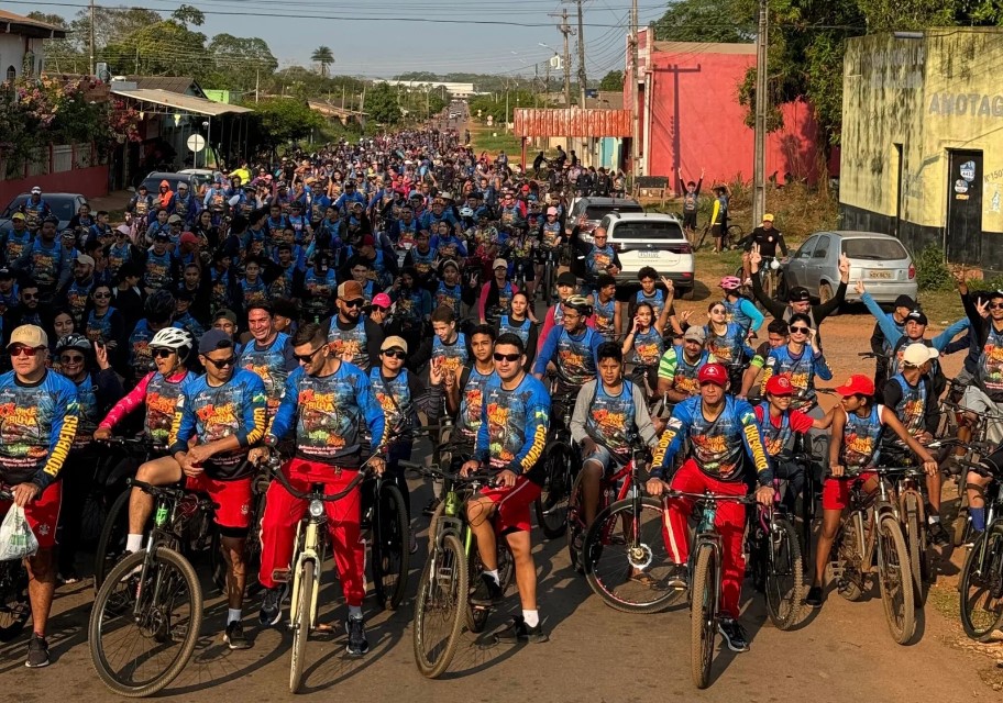 TAISSA SOUSA: Deputada participa da XX Bike Trilha em Guajará-Mirim