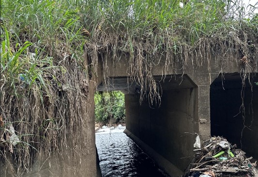 FISCALIZAÇÃO: Dr. Gilber alerta a prefeitura sobre perigo iminente no bairro Nacional